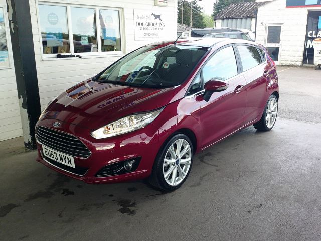 Ford Fiesta 1.0T EcoBoost Titanium X Hatchback 5dr Petrol Manual Euro 5 (s/s) (125 ps)