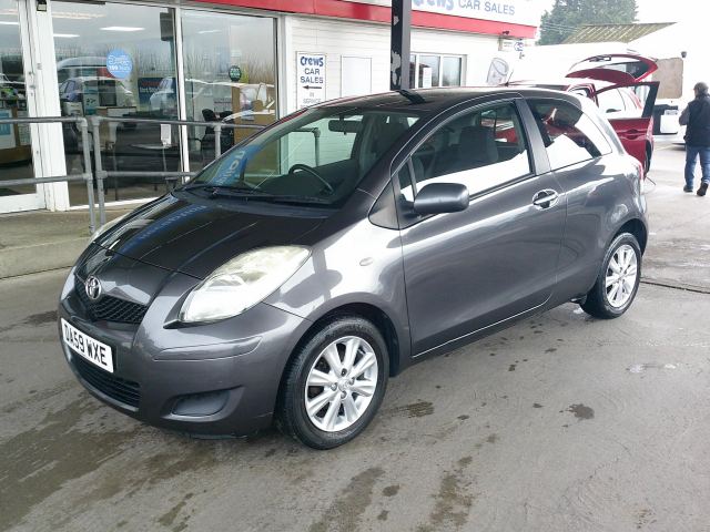 2009 (59) Toyota Yaris 1.33 Dual VVT-i TR Hatchback 3dr Petrol Manual Euro 4 (s/s) (101 ps)