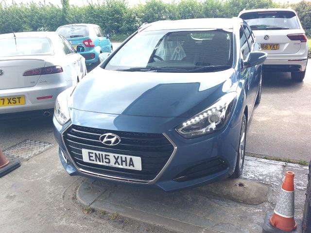 2015 (15) Hyundai i40 1.7 CRDi Blue Drive S Tourer 5dr Diesel Manual Euro 6 (s/s) (141 ps)