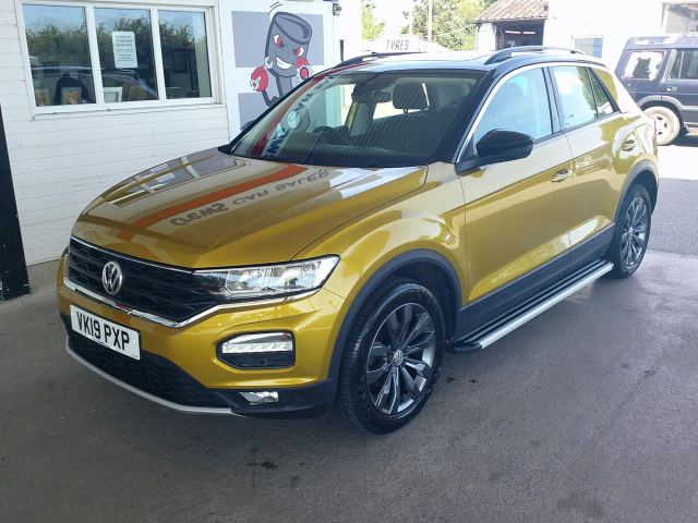 2019 (19) Volkswagen T-Roc 1.0 TSI GPF SE SUV 5dr Petrol Manual Euro 6 (s/s) (115 ps)
