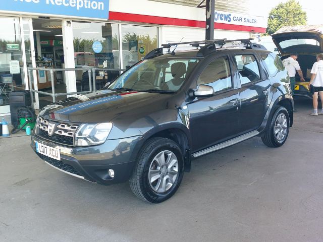 2017 (17) Dacia Duster Laureate 1.5dCi 110bhp 4x4 Station Wagon SUV