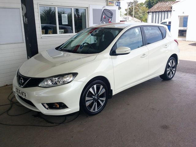 2016 (16) Nissan Pulsar 1.2 DIG-T n-tec Hatchback 5dr Petrol XTRON Euro 6 (s/s) (115 ps)